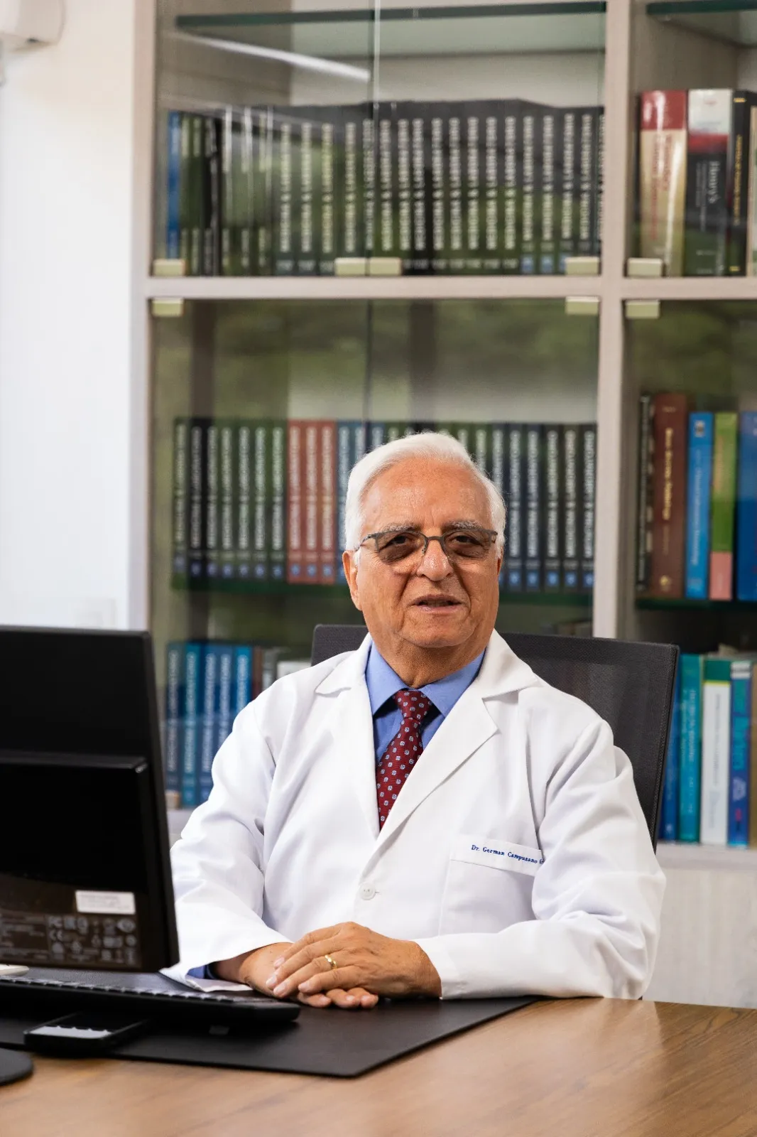 Dr. Germán Campuzano Maya